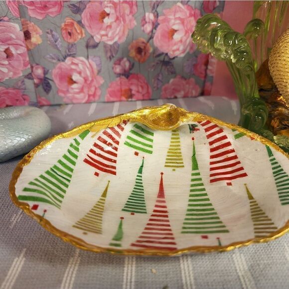DECOUPAGE CLAM SHELL DECOUPAGE TRINKET DISH CHRISTMAS TREES - Picture 6 of 12
